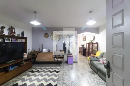 Casa com 3 Quartos à venda, 220m² no Jardim Guanca, São Paulo