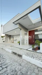 Casa de Condomínio com 3 Quartos à venda, 180m² no SIM, Feira de Santana