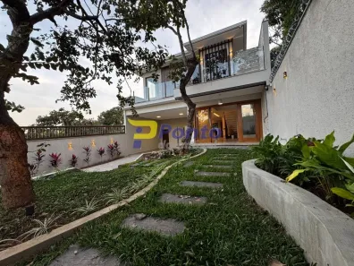 Casa com 3 Quartos à venda, 200m² no Centro, Lagoa Santa