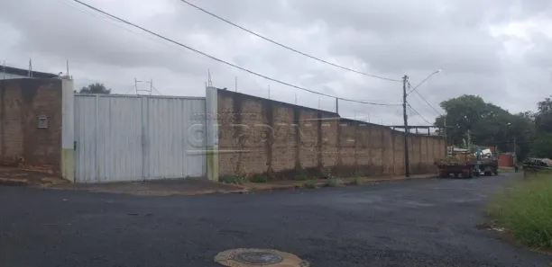 Lote/Terreno para alugar, 2463m² no Jardim Santa Angelina, Araraquara