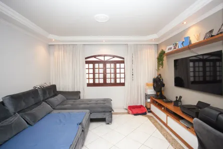 Sobrado com 3 Quartos à venda, 200m² no Vila Pereira Barreto, São Paulo
