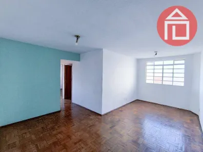 Apartamento com 3 Quartos para alugar, 85m² no Centro, Bragança Paulista