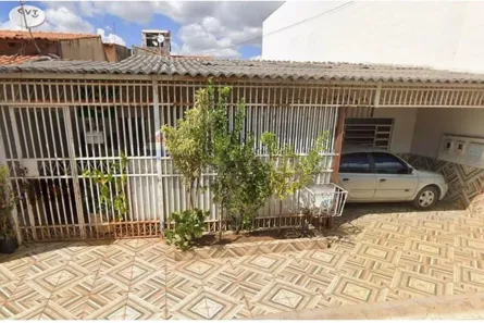 Casa com 5 Quartos à venda, 250m² no Taguatinga Norte, Brasília