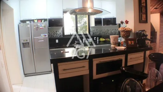 Apartamento com 3 Quartos à venda, 210m² no Vila Suzana, São Paulo