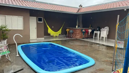 Casa com 2 Quartos à venda, 105m² no Jardim Itália, Uberaba