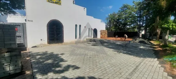 Imóvel Comercial com 3 Quartos para alugar, 559m² no Jardim das Paineiras, Campinas