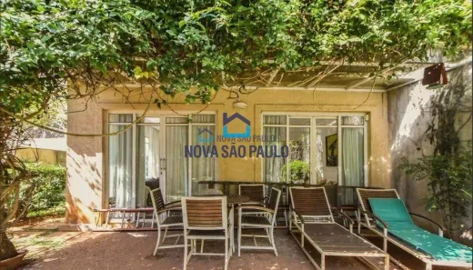 Casa com 4 Quartos para alugar, 370m² no Campo Belo, São Paulo