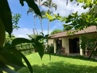 Casa com 5 Quartos à venda, 267m² no Lagoa da Conceição, Florianópolis