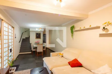 Casa com 4 Quartos à venda, 206m² no Cidade das Flores, Osasco