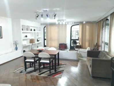 Sobrado com 5 Quartos para alugar, 501m² no Campestre, Santo André