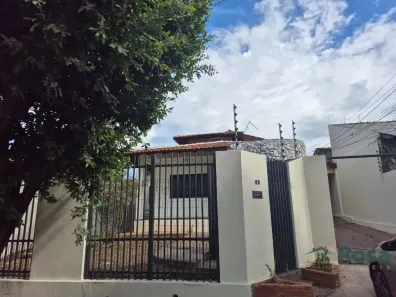 Casa com 4 Quartos à venda, 292m² no Morada do Ouro, Cuiabá