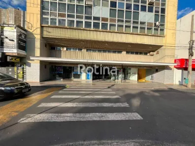 Sala Comercial para alugar, 30m² no Centro, Uberlândia