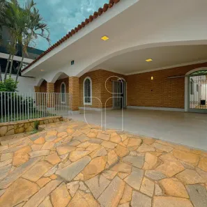 Casa com 3 Quartos à venda, 238m² no Jardim Tangará, Marília