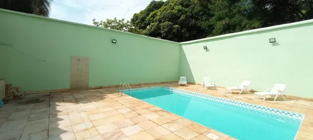 Casa com 3 Quartos à venda, 600m² no Vila Valqueire, Rio de Janeiro