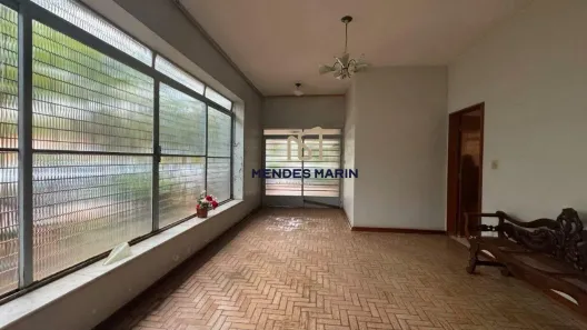 Casa com 4 Quartos à venda, 355m² no Centro, Araçatuba