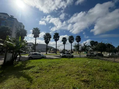 Lote/Terreno à venda, 750m² no Beira Rio, Biguaçu