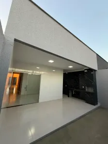 Casa com 3 Quartos à venda, 136m² no Jardim Flamboyant, Senador Canedo