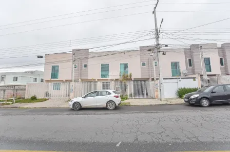 Sobrado com 3 Quartos à venda, 75m² no Alto Boqueirão, Curitiba