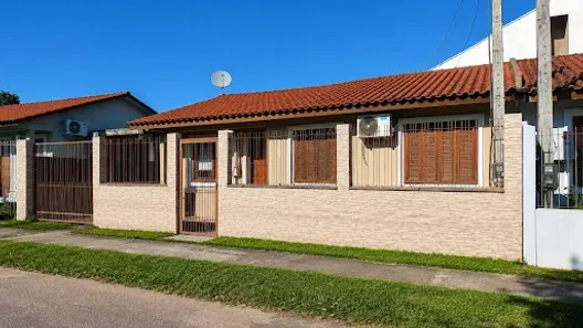 Casa com 3 Quartos à venda, 65m² no Jardim Algarve, Alvorada