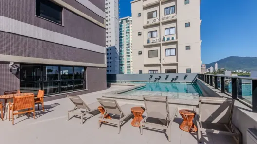 Apartamento com 3 Quartos à venda, 122m² no Meia Praia, Itapema