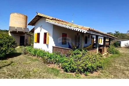 Fazenda/Sítio com 4 Quartos à venda, 590000m² no , Piumhi
