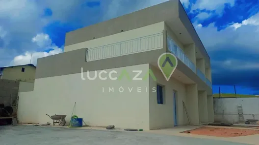 Sobrado com 3 Quartos à venda, 118m² no Jardim Santo Antônio da Boa Vista, Jacareí