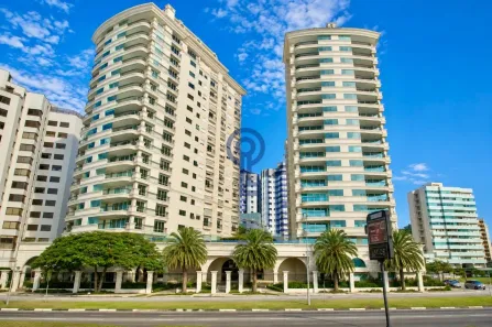 Apartamento com 4 Quartos para alugar, 380m² no Agronômica, Florianópolis
