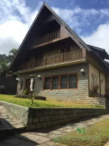 Casa com 6 Quartos à venda, 372m² no Mosela, Petrópolis