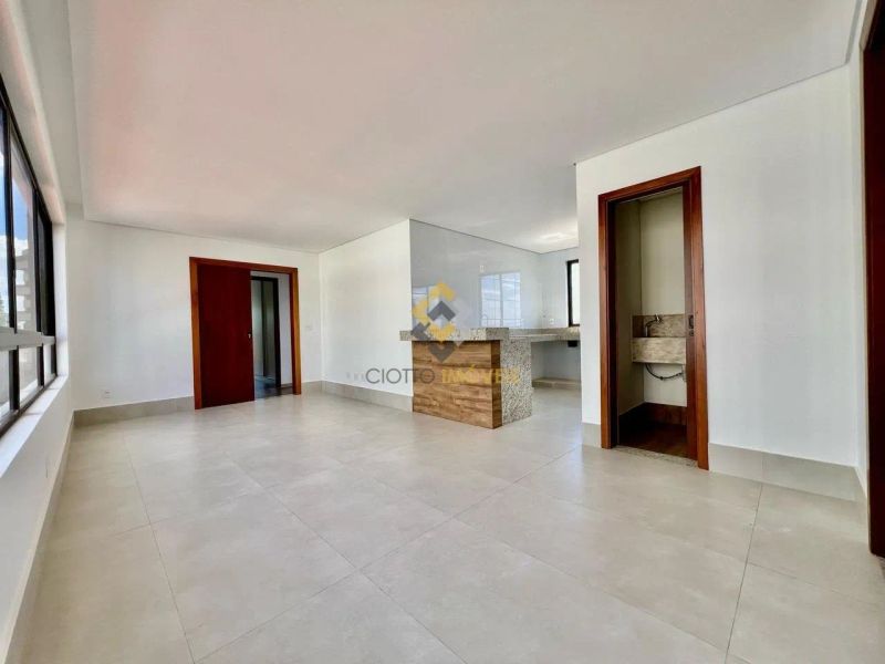 Apartamento com 3 quartos — Pampulha, Belo Horizonte