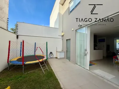Casa com 3 Quartos à venda, 127m² no Morada de Laranjeiras, Serra