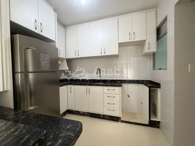 Apartamento com 2 Quartos à venda, 60m² no Barreiros, São José