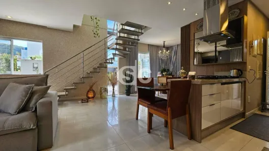 Casa com 3 Quartos para alugar, 127m² no São Judas Tadeu, Balneário Camboriú