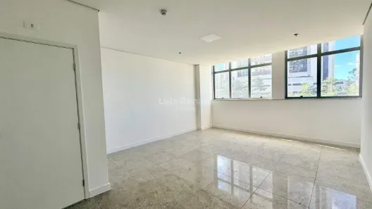 Sala Comercial para alugar, 46m² no Vila da Serra, Nova Lima