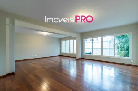 Casa com 3 Quartos à venda, 200m² no Jardim Luzitânia, São Paulo