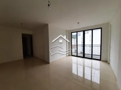 Apartamento com 3 Quartos para alugar, 90m² no Corrêas, Petrópolis