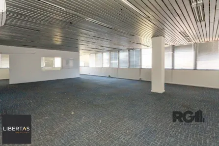 Sala Comercial para alugar, 170m² no Centro Histórico, Porto Alegre