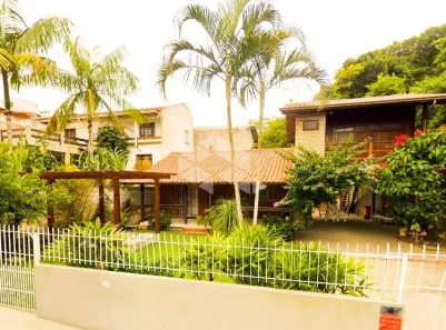 Casa com 3 Quartos à venda, 200m² no Ingleses do Rio Vermelho, Florianópolis