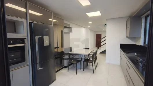 Casa com 3 Quartos à venda, 119m² no Campeche, Florianópolis