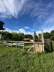 Fazenda/Sítio com 3 Quartos à venda, 39000m² no Área Rural de Unaí, Unaí