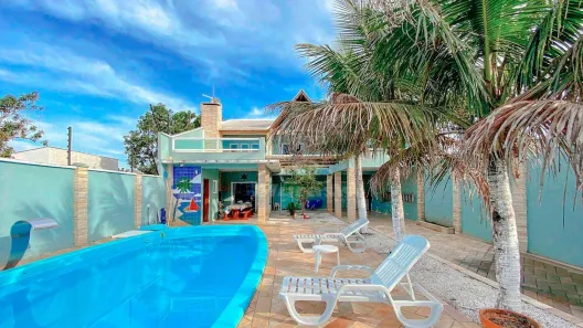 Casa com 4 Quartos à venda, 230m² no Balneário Coroados, Guaratuba