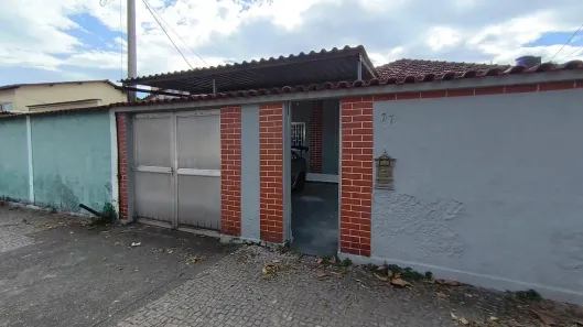 Casa com 4 Quartos à venda, 300m² no Marechal Hermes, Rio de Janeiro