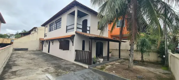 Casa de Condomínio com 3 Quartos para alugar, 120m² no Peró, Cabo Frio