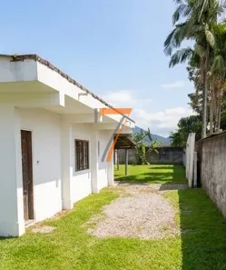 Casa com 2 Quartos à venda, 100m² no Encruzilhada, Biguaçu