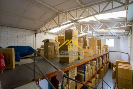 Galpão/Depósito/Armazém à venda, 424m² no Jardim Bom Pastor, Santo André