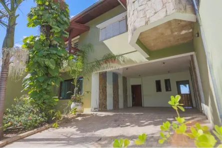 Casa com 3 Quartos à venda, 450m² no Vila Trujillo, Sorocaba