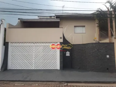 Casa com 3 Quartos à venda, 237m² no Jardim Santo Antônio, Itatiba
