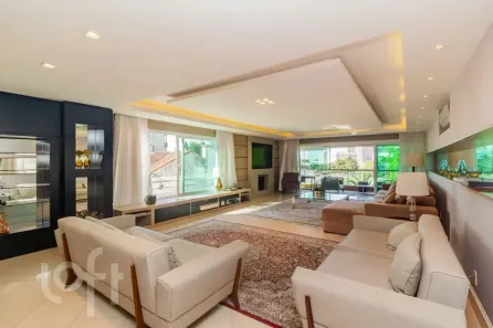 Apartamento com 3 Quartos à venda, 271m² no Três Figueiras, Porto Alegre