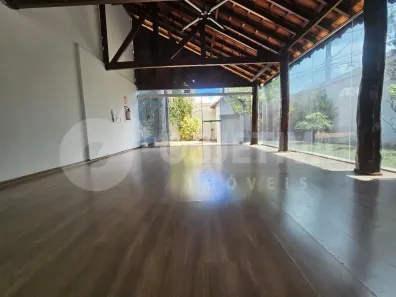 Ponto Comercial para alugar, 50m² no Jardim Karaíba, Uberlândia