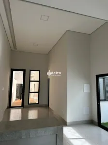 Casa com 3 Quartos à venda, 93m² no Novo Mundo, Uberlândia