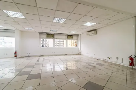 Ponto Comercial para alugar, 120m² no Santa Cecília, São Paulo